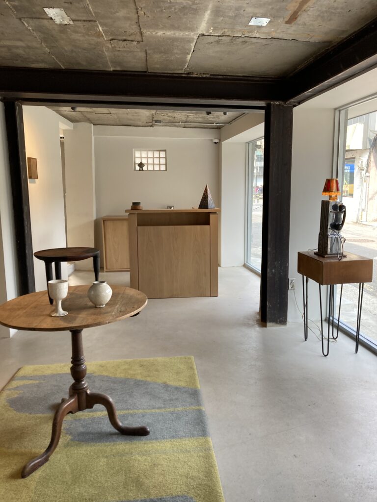 A Saturday Art Walk in Seoul: Exploring Gallery Mosoon, PKM Gallery, and Kong Gallery